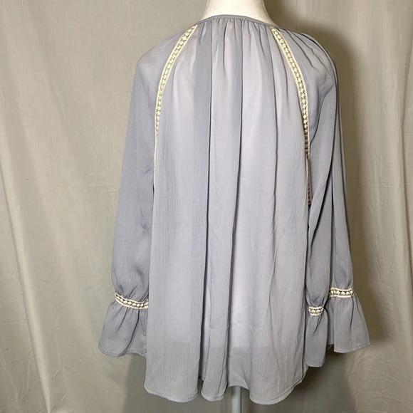 light blue semi sheer long sleeve Entro top size large - Picture 2 of 4